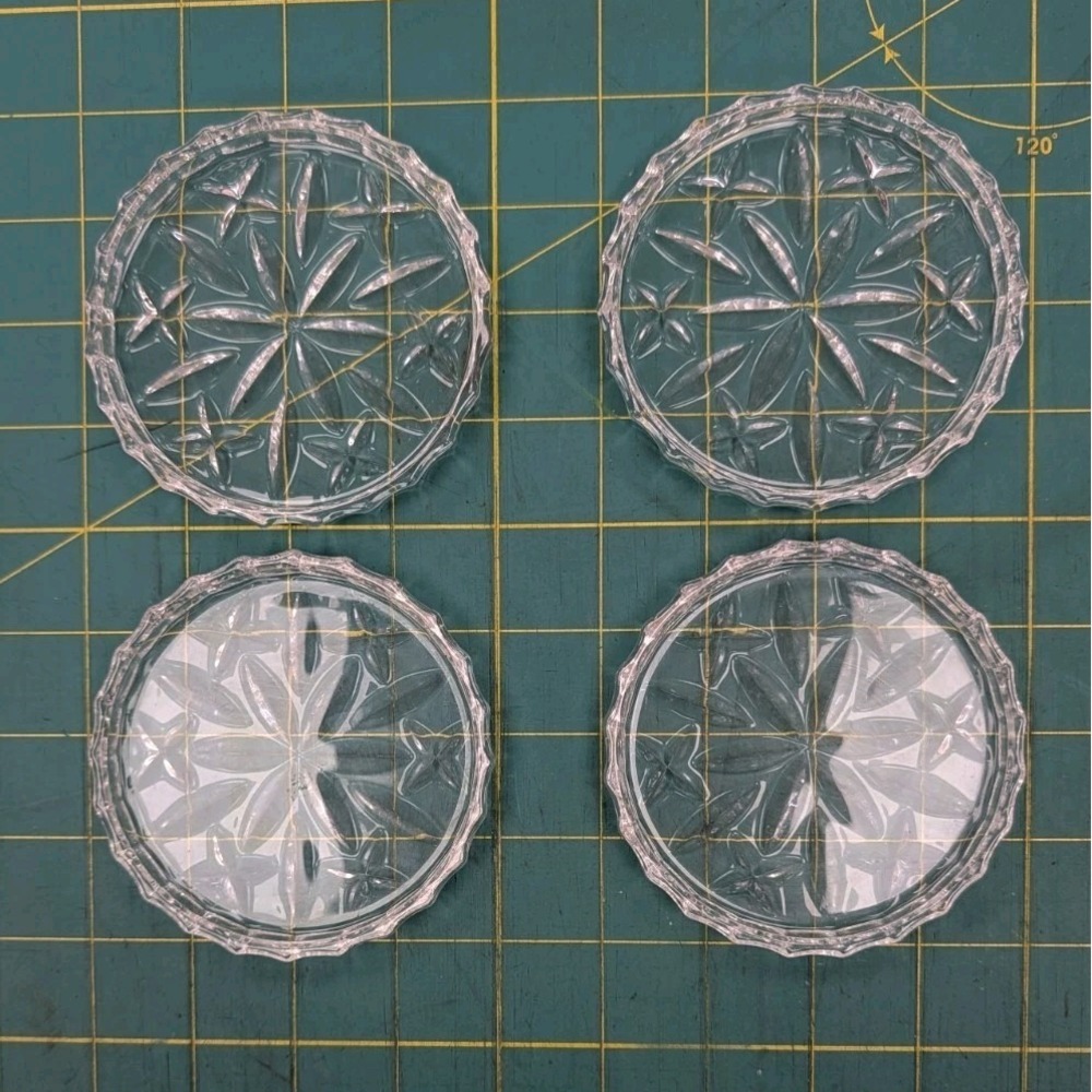 Starburst Glass 3.75" Coasters Clear Mid Century Modern Set 4 Stackable Round